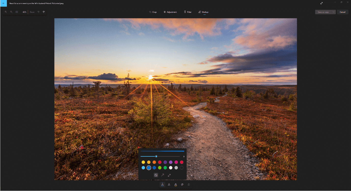 Shows markup options for photos in Windows 11, including pen colors and widths.