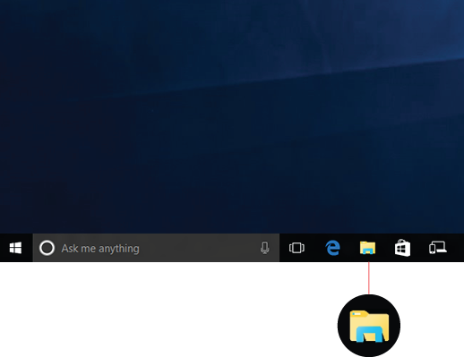 Shows File Explorer icon in the taskbar